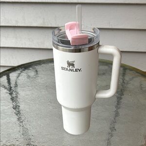 Stanley White Mug with Pink Lid and Straw